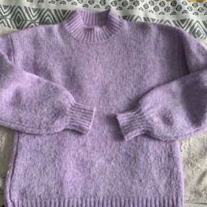 Beautiful ladies sweater